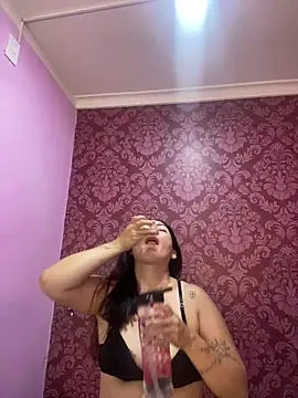 juliana diaz online show from 18, 12, 2025