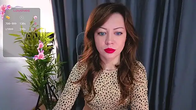 GirlfriendNina online show from 2, 2, 2026