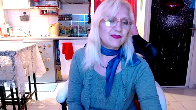 Snapshot of Ala-N-Dala chatting on 11, 5, 2026 Ala-N-Dala online show from 11, 5, 2026