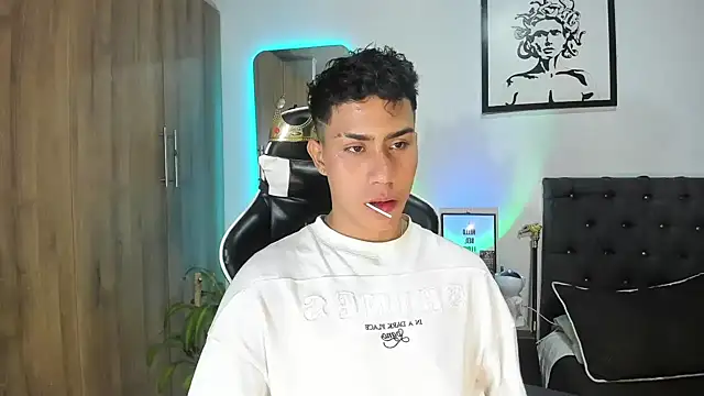 AlanNaughty online show from 17, 2, 2026