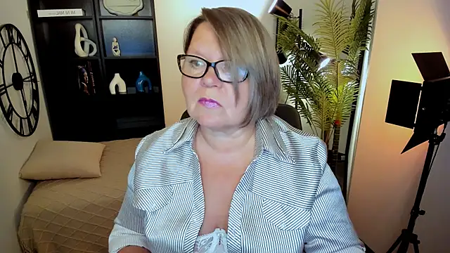 Shannonshine online show from 17, 7, 2026