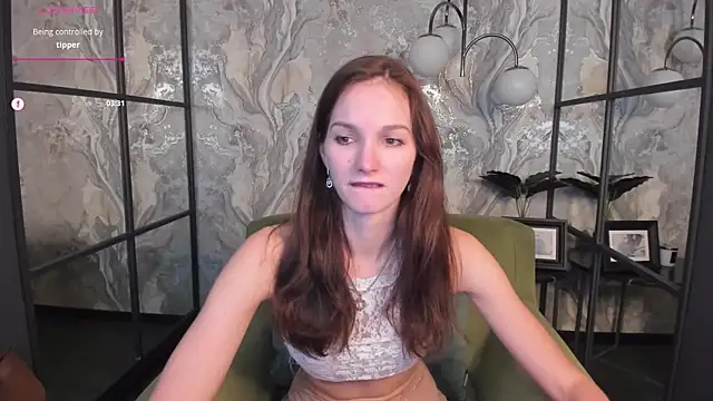 MirandaGlow online show from 6, 2, 2025