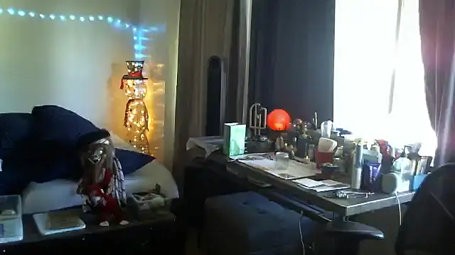 Snapshot of mycock2474u chatting on 7, 10, 2025 mycock2474u online show from 7, 10, 2025