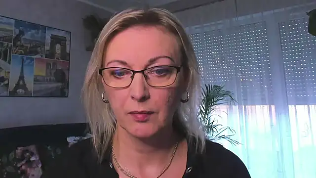 vanessa chat online show from 22, 1, 2025