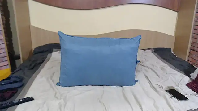 EvelyneFlirtyMilf online show from 14, 3, 2025