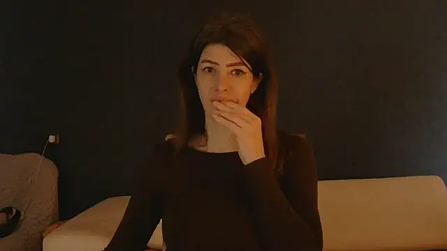 WhiteQueen888 online show from 13, 3, 2026