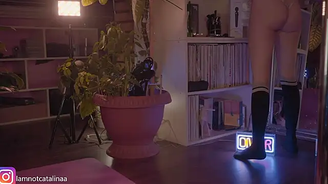 Snapshot of YourBabyPearl chatting on 26, 2, 2025 YourBabyPearl online show from 26, 2, 2025