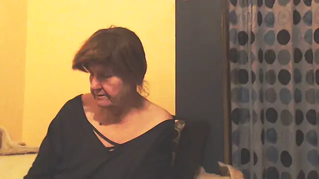Snapshot of MioritaHard chatting on 22, 4, 2026 MioritaHard online show from 22, 4, 2026