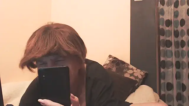 Snapshot of MioritaHard chatting on 5, 5, 2026 MioritaHard online show from 5, 5, 2026