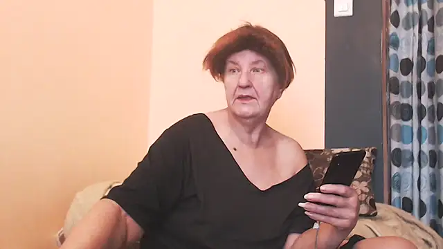 Snapshot of MioritaHard chatting on 24, 5, 2026 MioritaHard online show from 24, 5, 2026