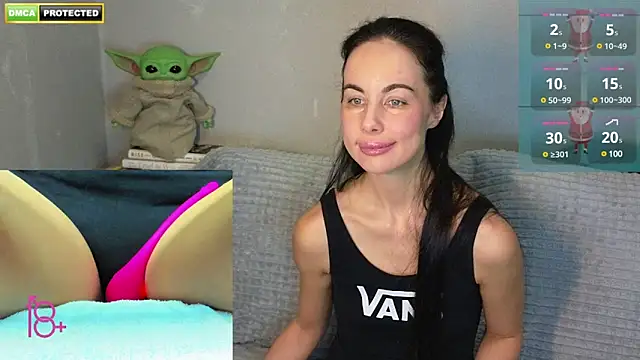 Snapshot of 3ight33nplus chatting on 12, 1, 2025 3ight33nplus online show from 12, 1, 2025