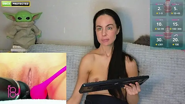 Snapshot of 3ight33nplus chatting on 13, 1, 2025 3ight33nplus online show from 13, 1, 2025