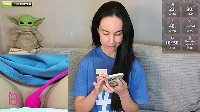 Snapshot of 3ight33nplus chatting on 10, 2, 2025 3ight33nplus online show from 10, 2, 2025