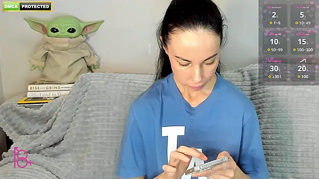 Snapshot of 3ight33nplus chatting on 16, 3, 2025 3ight33nplus online show from 16, 3, 2025