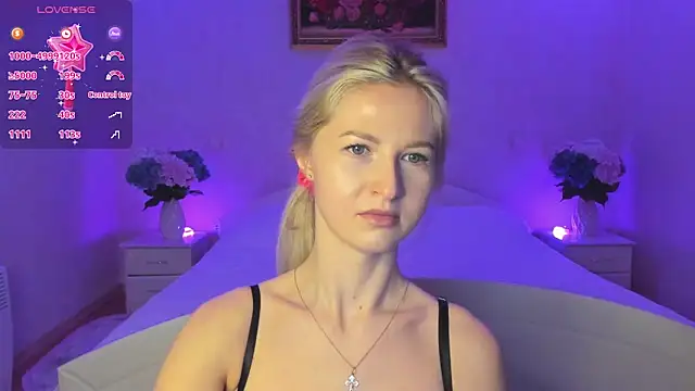 AnnaCarrera online show from 18, 11, 2025