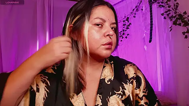 Satyn doll online show from 6, 1, 2025