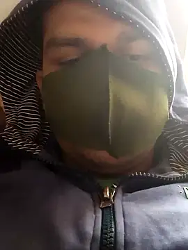 Snapshot of indianguy21 chatting on 24, 12, 2024 indianguy21 online show from 24, 12, 2024