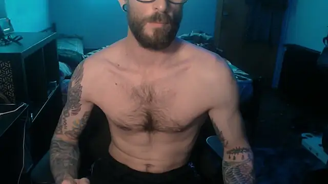 SexxxyLouis online show from 12, 2, 2025