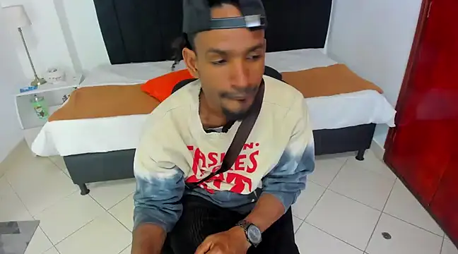 anhtony wayans online show from 30, 1, 2025