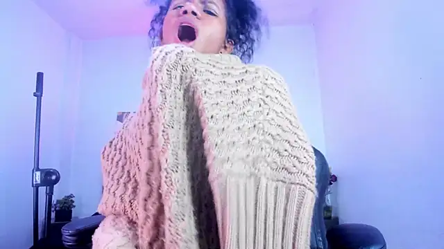 Ellie Alves online show from 19, 11, 2025