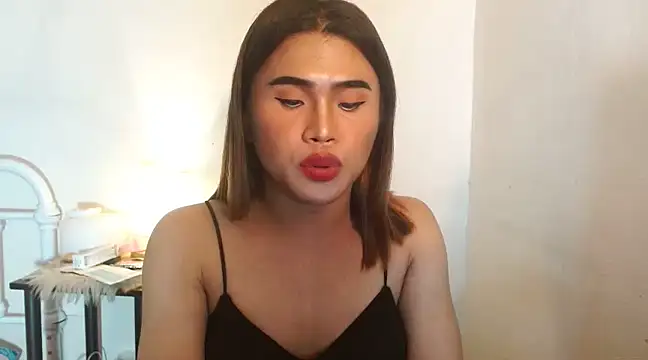 Snapshot of JustineBIGCUM chatting on 27, 12, 2024 JustineBIGCUM online show from 27, 12, 2024