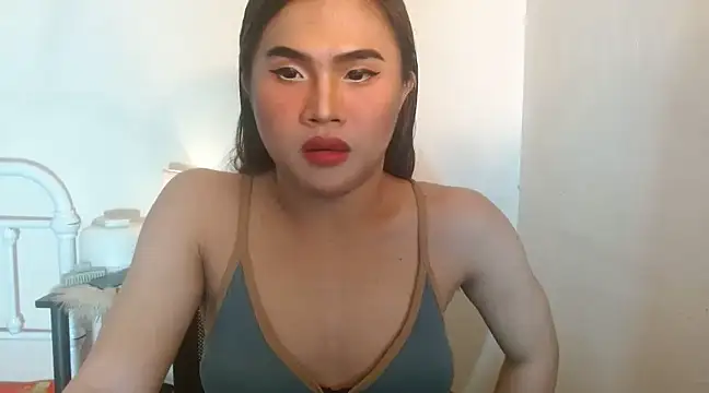 Snapshot of JustineBIGCUM chatting on 4, 1, 2025 JustineBIGCUM online show from 4, 1, 2025