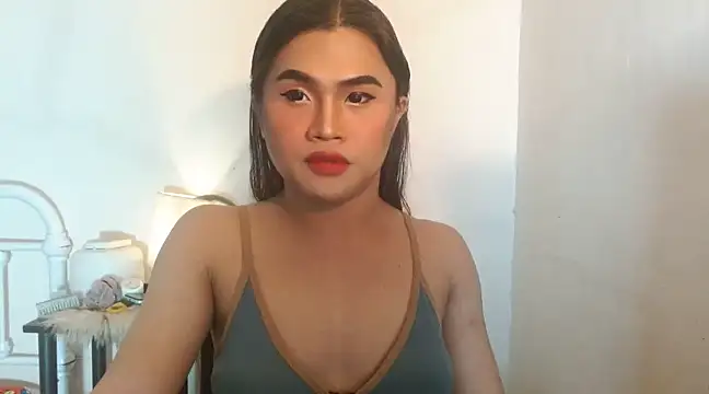 Snapshot of JustineBIGCUM chatting on 5, 1, 2025 JustineBIGCUM online show from 5, 1, 2025