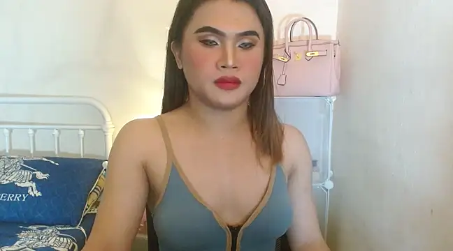 Snapshot of JustineBIGCUM chatting on 10, 3, 2025 JustineBIGCUM online show from 10, 3, 2025