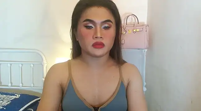 Snapshot of JustineBIGCUM chatting on 12, 3, 2025 JustineBIGCUM online show from 12, 3, 2025