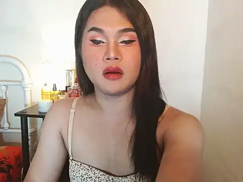 Snapshot of JustineBIGCUM chatting on 25, 10, 2025 JustineBIGCUM online show from 25, 10, 2025