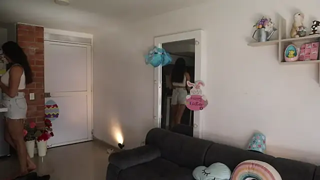  Vahos  online show from 15, 4, 2026