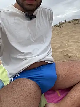 mrcumshotboy online show from 5, 10, 2025