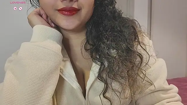 Snapshot of _neesha_414_ chatting on 5, 7, 2026 neesha 414 online show from 5, 7, 2026
