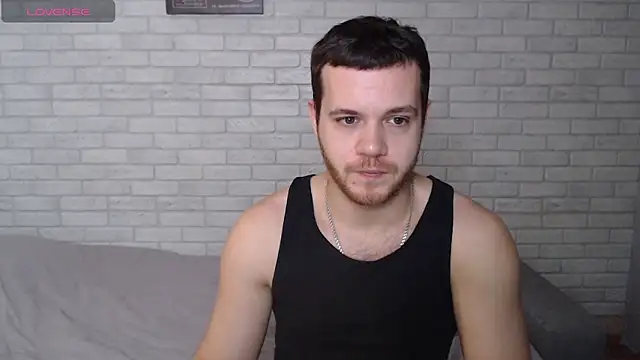 Snapshot of Alexxx_horny chatting on 4, 12, 2025 Alexxx horny online show from 4, 12, 2025