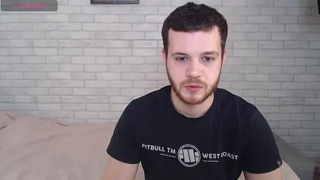 Snapshot of Alexxx_horny chatting on 7, 2, 2026 Alexxx horny online show from 7, 2, 2026