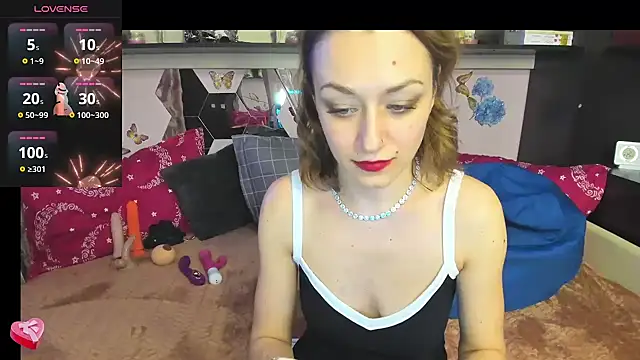 Snapshot of FoxyDom699 chatting on 24, 2, 2025 FoxyDom699 online show from 24, 2, 2025