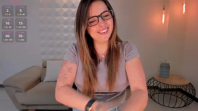 AmyWood online show from 30, 1, 2025