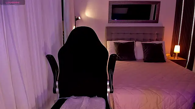 AmyWood online show from 22, 9, 2025