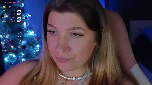 Snapshot of Fairy__Sofia chatting on 20, 12, 2024 Fairy Sofia online show from 20, 12, 2024