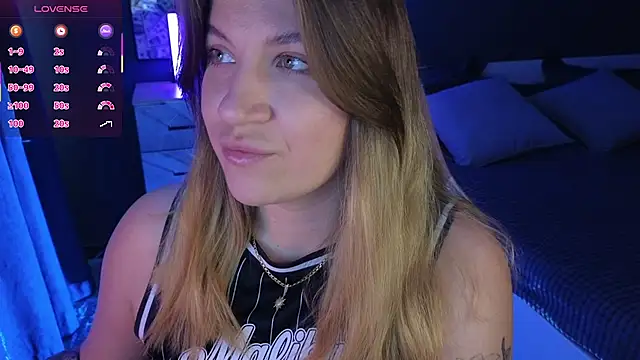 Snapshot of Fairy__Sofia chatting on 10, 3, 2025 Fairy Sofia online show from 10, 3, 2025