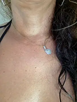 YOURSDEBORA online show from 14, 11, 2025