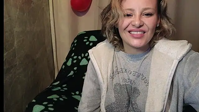 Snapshot of dagny-jo chatting on 27, 2, 2025 dagny-jo online show from 27, 2, 2025