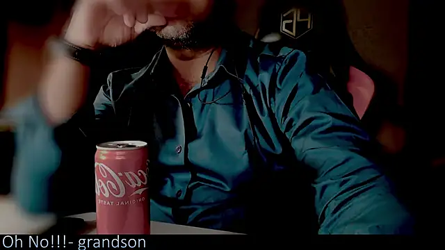 Snapshot of _x_rated_ chatting on 21, 10, 2025  x rated  online show from 21, 10, 2025