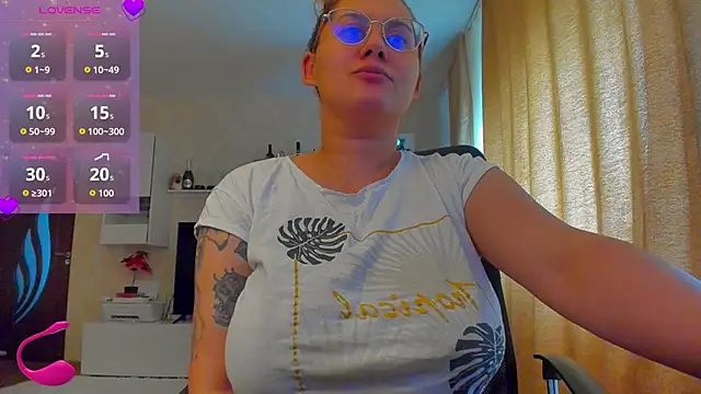 hot evil queen online show from 7, 1, 2026