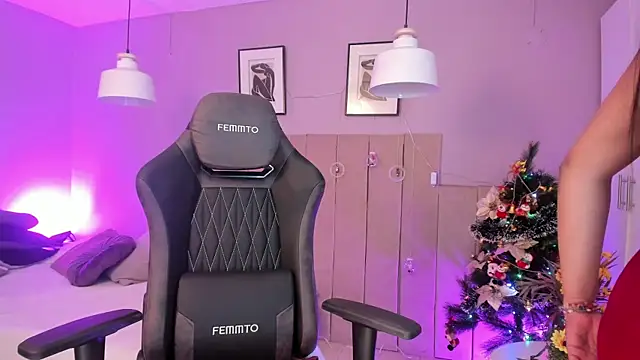 Inndrahot online show from 22, 12, 2024