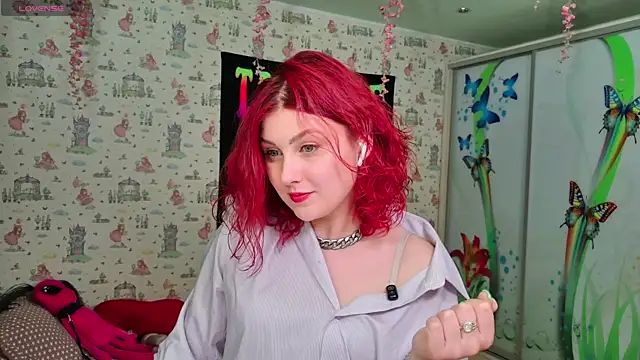 Snapshot of SmokyRose chatting on 18, 5, 2026 SmokyRose online show from 18, 5, 2026