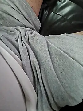 Snapshot of m6sp1 chatting on 4, 3, 2026 m6sp1 online show from 4, 3, 2026