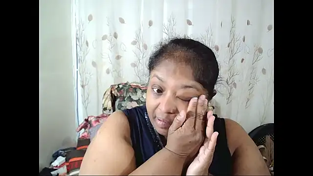 Snapshot of Indiantasha chatting on 24, 11, 2025 Indiantasha online show from 24, 11, 2025