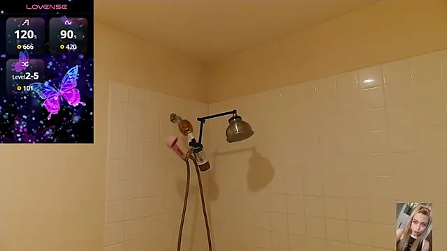 Blondiewithanass online show from 10, 2, 2026