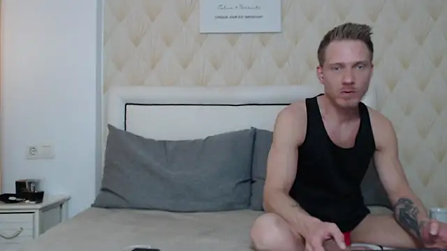 Snapshot of JessicaSteve chatting on 19, 2, 2026 JessicaSteve online show from 19, 2, 2026